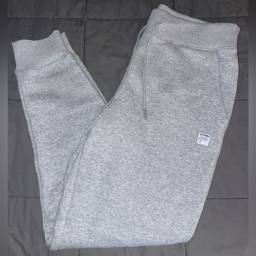 Fila joggers